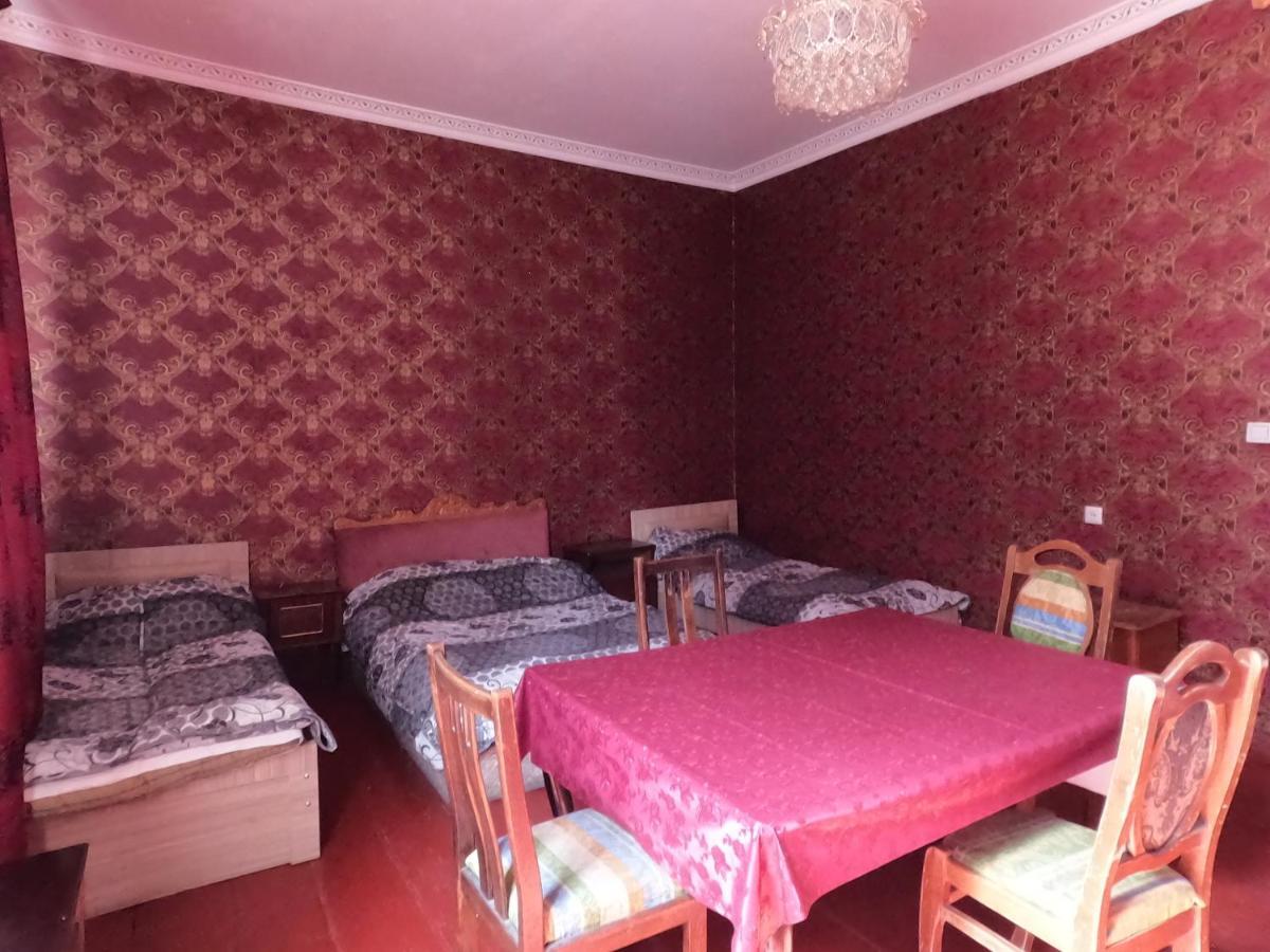 Sabir'S Apartment Old Town Tbilisi Bagian luar foto